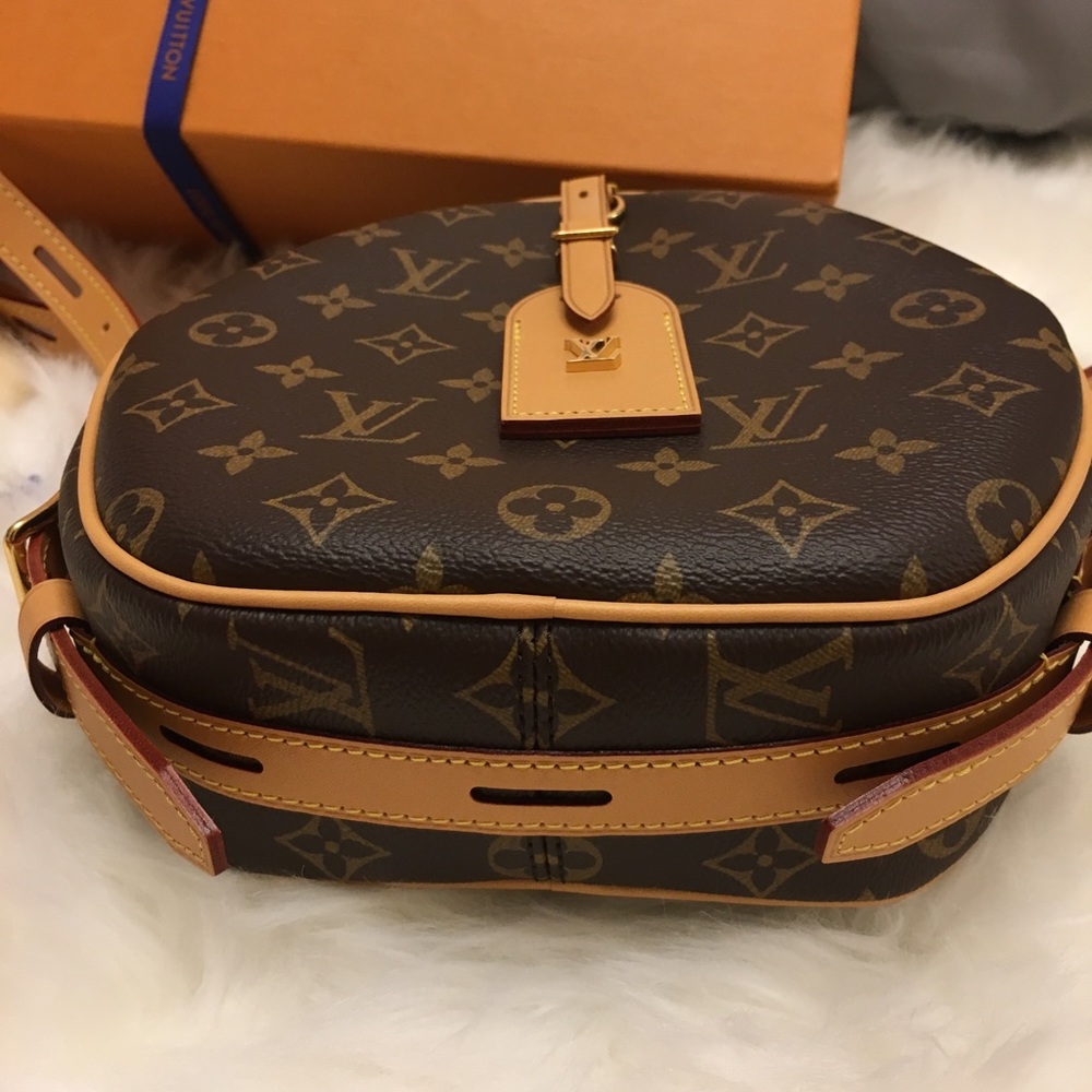 Louis Vuitton Boite Chapeau Souple Hatbox Handbag - Picture 6 of 8
